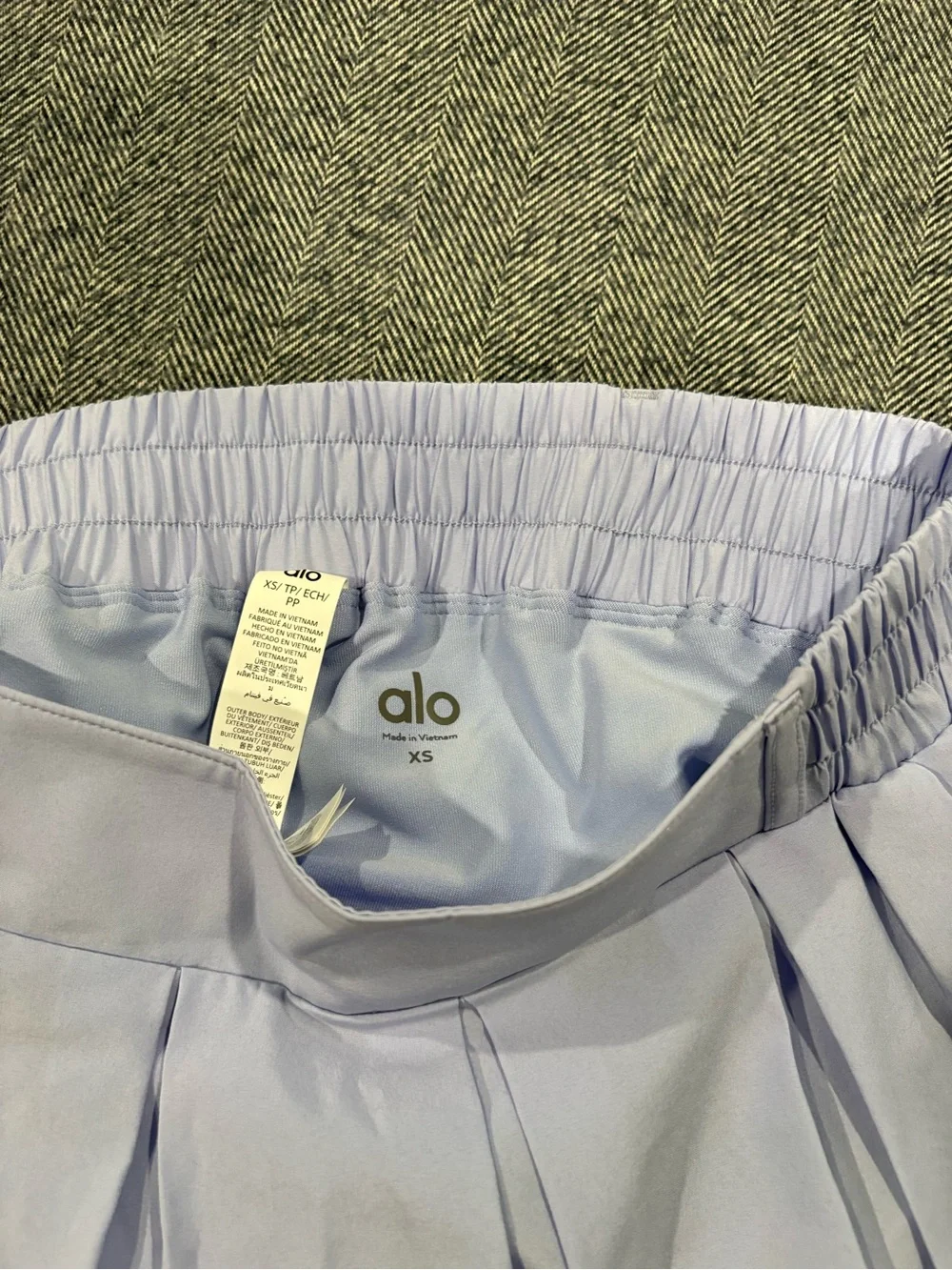 alo rally tennis skirt | size xs
